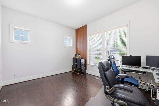220 Leyton Lane, Cary, NC 27519