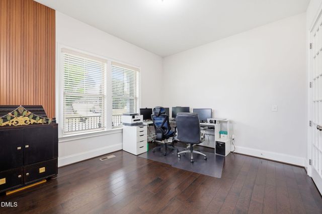 220 Leyton Lane, Cary, NC 27519