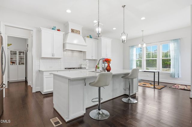 220 Leyton Lane, Cary, NC 27519