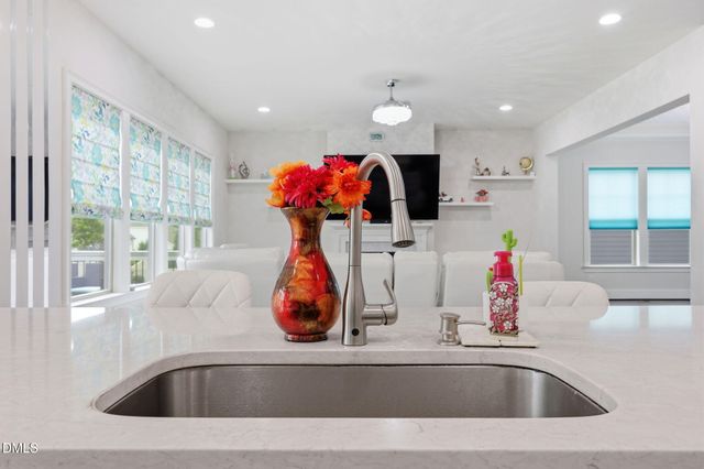 220 Leyton Lane, Cary, NC 27519