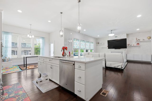220 Leyton Lane, Cary, NC 27519