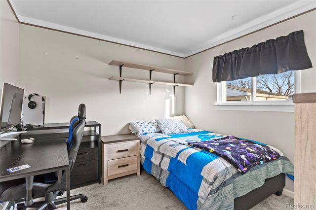 19510 Stafford Street, Clinton Charter Township, MI 48035