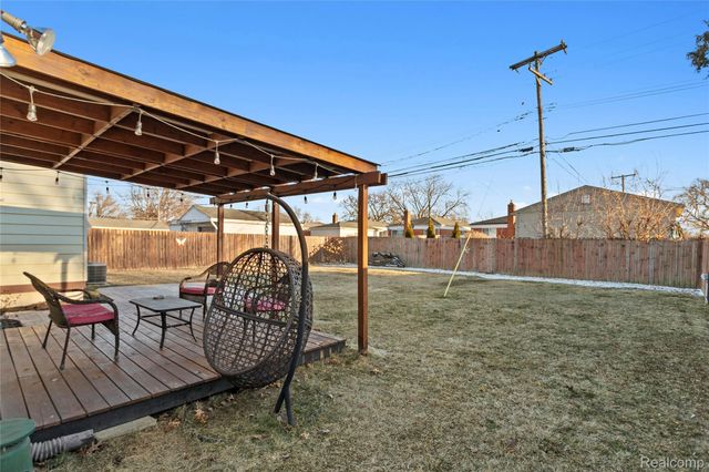 19510 Stafford Street, Clinton Charter Township, MI 48035