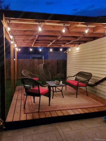 19510 Stafford Street, Clinton Charter Township, MI 48035