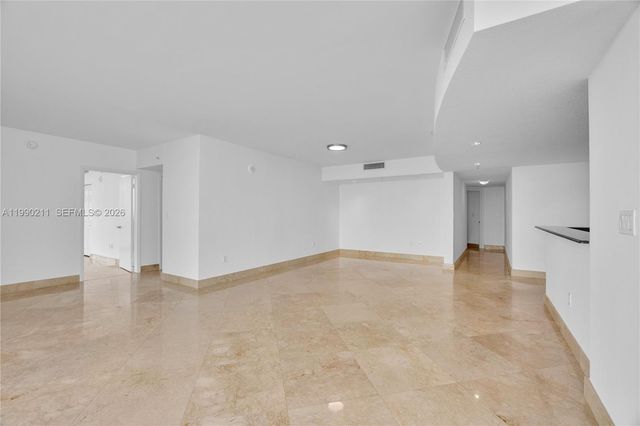 1800 N Bayshore Dr 1901, Miami, FL 33132