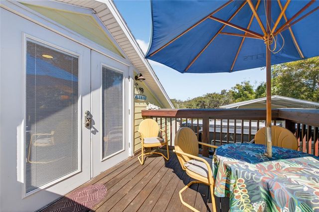 615 ART CENTER AVENUE, New Smyrna Beach, FL 32168