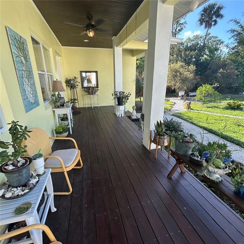 615 ART CENTER AVENUE, New Smyrna Beach, FL 32168