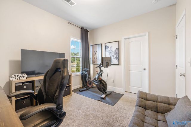 601 SE Ronnie Drive, Hartselle, AL 35640