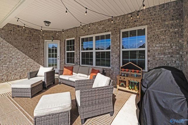 601 SE Ronnie Drive, Hartselle, AL 35640