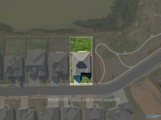 601 SE Ronnie Drive, Hartselle, AL 35640