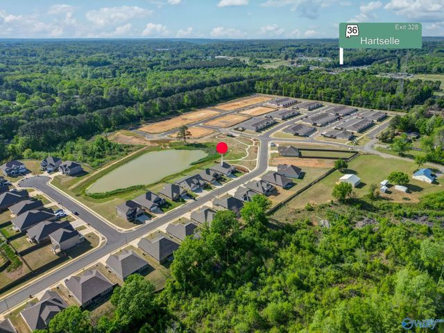 601 SE Ronnie Drive, Hartselle, AL 35640