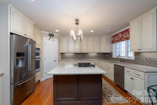 16022 Wedmore Lane, Huntersville, NC 28078