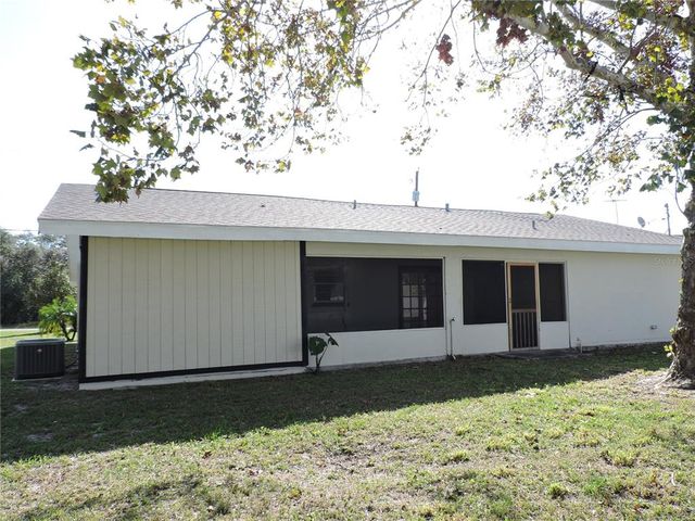 5016 WASHINGTON STREET, Lake Wales, FL 33859