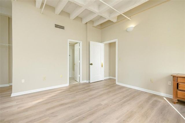 32 Peachtree Street 1406, Atlanta, GA 30303