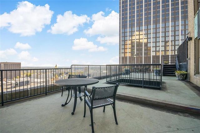 32 Peachtree Street 1406, Atlanta, GA 30303