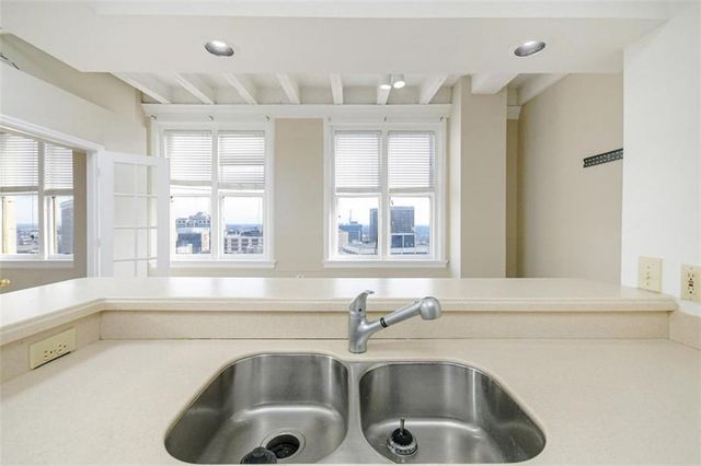 32 Peachtree Street 1406, Atlanta, GA 30303