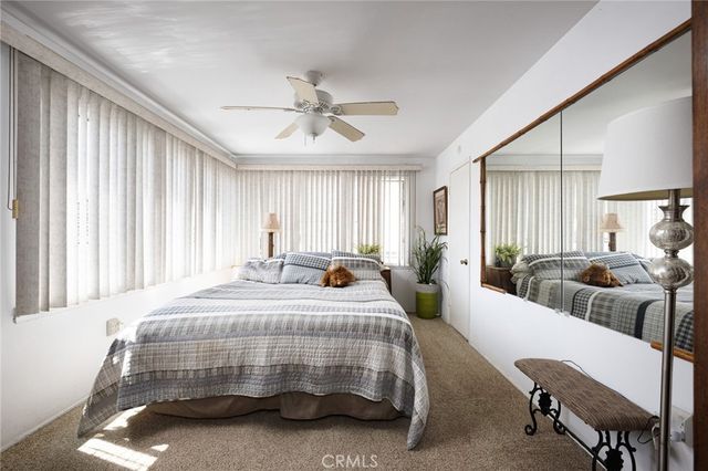 327 Onyx, Newport Beach, CA 92662