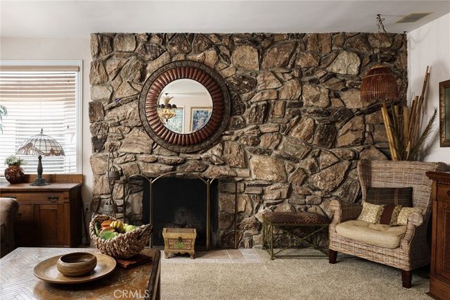 327 Onyx, Newport Beach, CA 92662