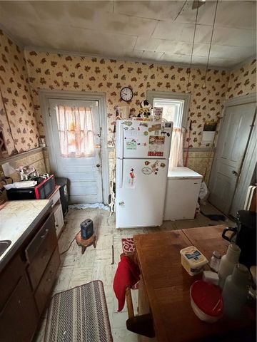 448 Union Ave, Ingram, PA 15205