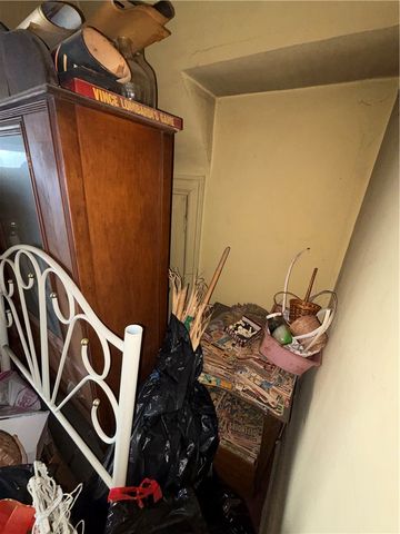 448 Union Ave, Ingram, PA 15205
