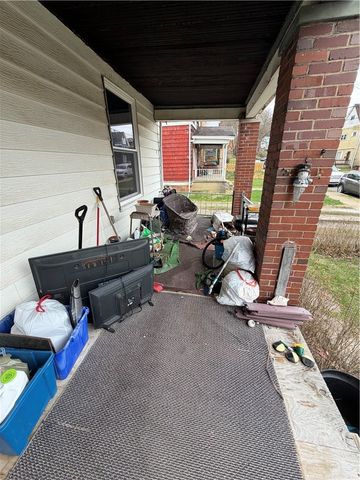 448 Union Ave, Ingram, PA 15205