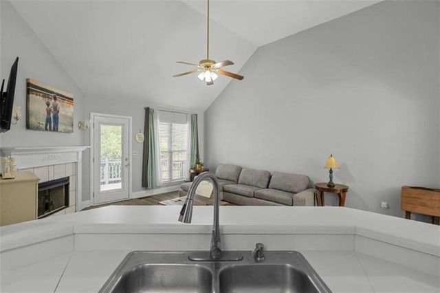 45 The Trail SE, Lindale, GA 30147