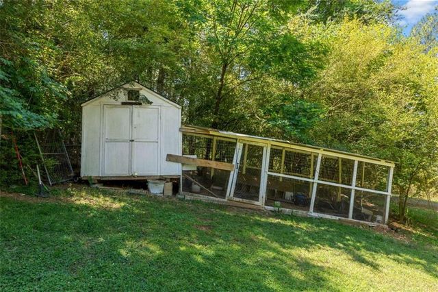 45 The Trail SE, Lindale, GA 30147