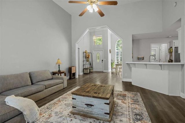 45 The Trail SE, Lindale, GA 30147