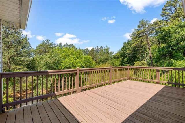 45 The Trail SE, Lindale, GA 30147