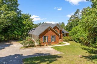 45 The Trail SE, Lindale, GA 30147