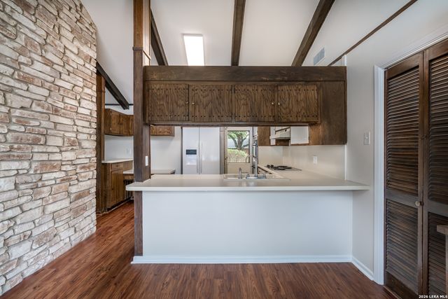 609 Moorside, Windcrest, TX 78239