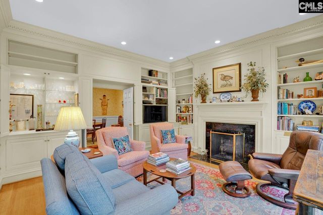 33 Lakeview Circle, Columbia, SC 29206