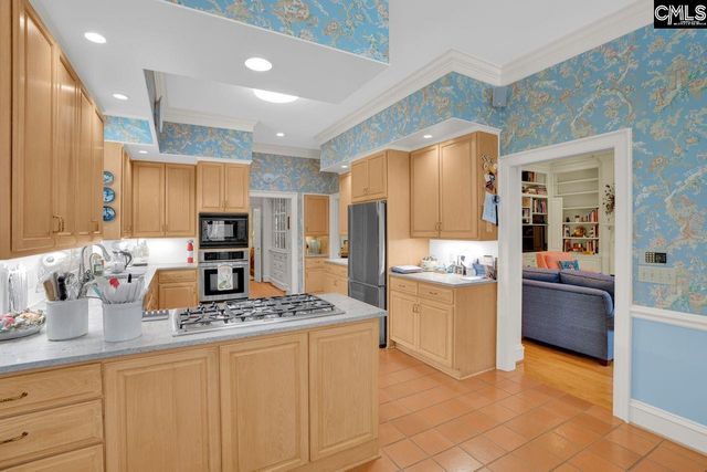 33 Lakeview Circle, Columbia, SC 29206