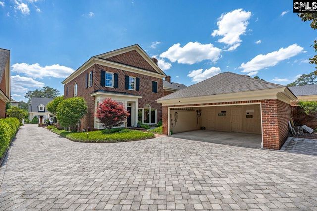33 Lakeview Circle, Columbia, SC 29206
