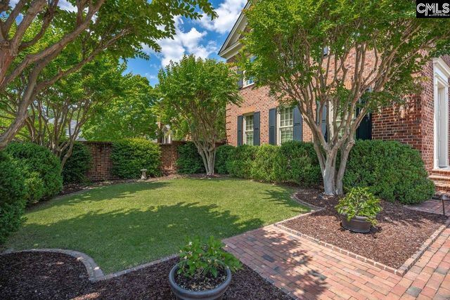 33 Lakeview Circle, Columbia, SC 29206