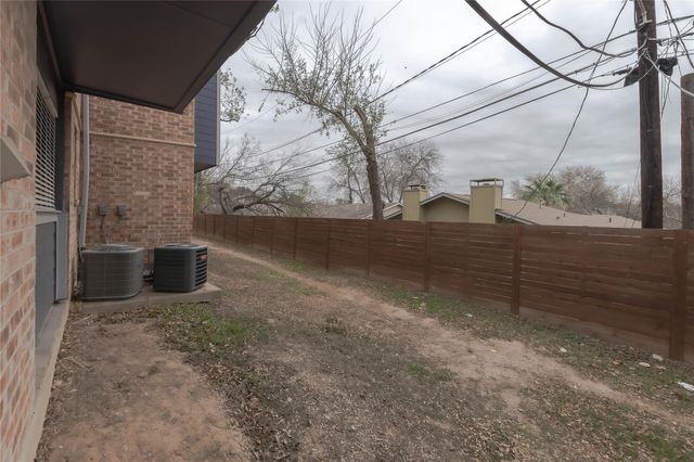 2500 Burleson RD 601, Austin, TX 78741