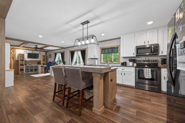 717 County Road 2218, Cleveland, TX 77327