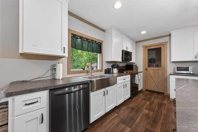 717 County Road 2218, Cleveland, TX 77327