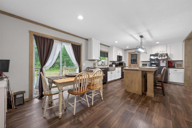 717 County Road 2218, Cleveland, TX 77327
