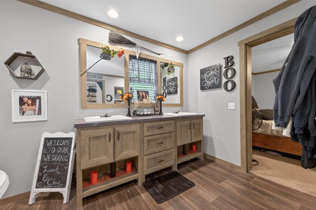 717 County Road 2218, Cleveland, TX 77327