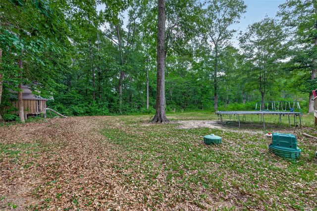 717 County Road 2218, Cleveland, TX 77327