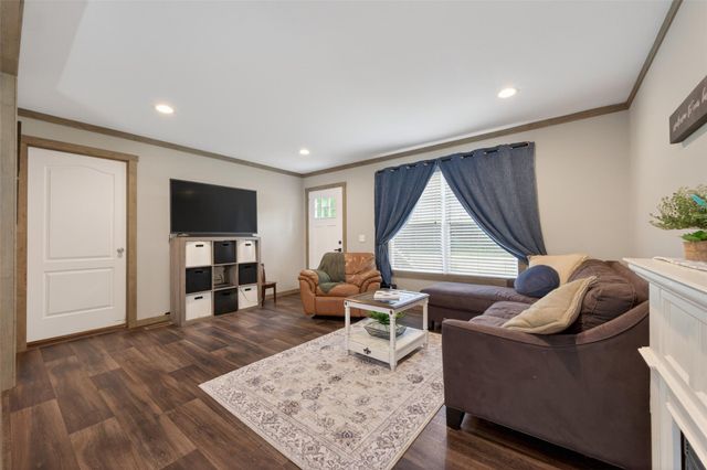 717 County Road 2218, Cleveland, TX 77327