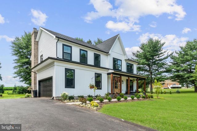 BLENHEIM RD, Phoenix, MD 21131