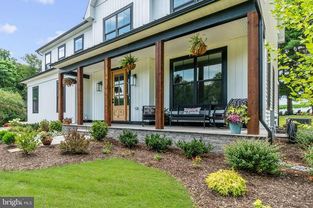 BLENHEIM RD, Phoenix, MD 21131