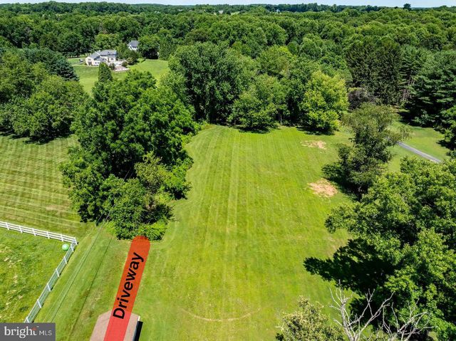 BLENHEIM RD, Phoenix, MD 21131