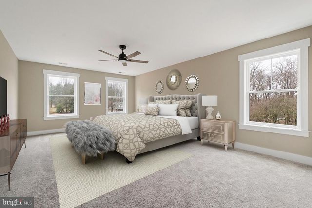 BLENHEIM RD, Phoenix, MD 21131