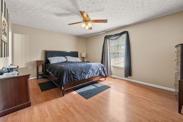 101 Crow Road, Dover, TN 37058