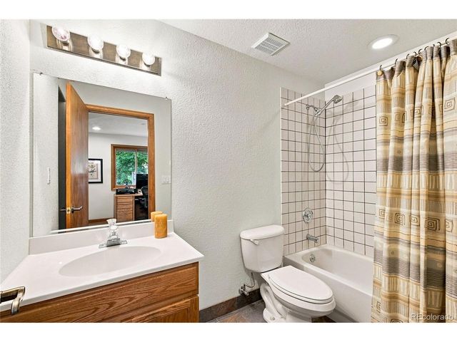 160 Meadowlark Dr, Evergreen, CO 80439