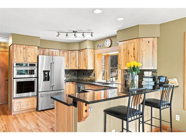 160 Meadowlark Dr, Evergreen, CO 80439