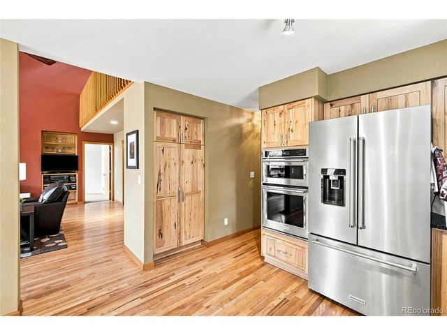 160 Meadowlark Dr, Evergreen, CO 80439